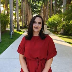 Meet your Posher, Alexis